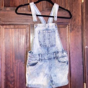 denim romper (overalls)